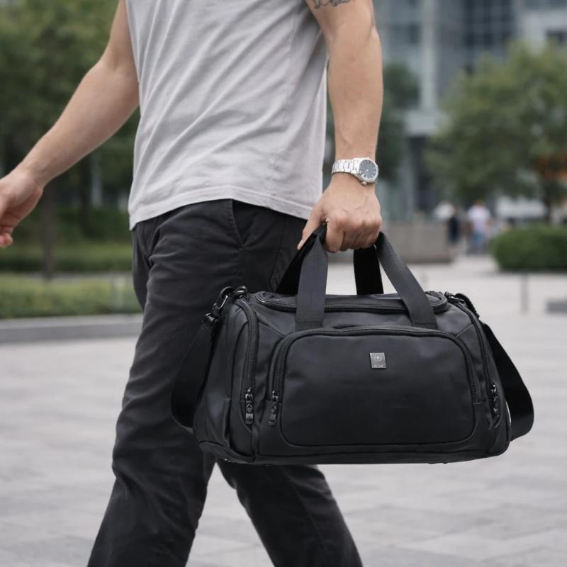 Bon Goût underseat duffle bag i Sort