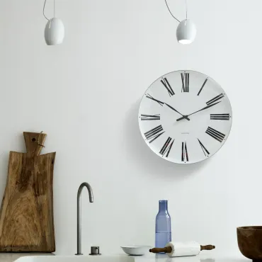 Arne Jacobsen Roman vægur 48 cm