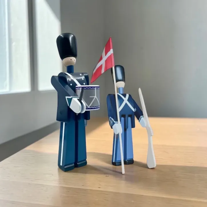 Kay Bojesen garder lille tromme og mini garder