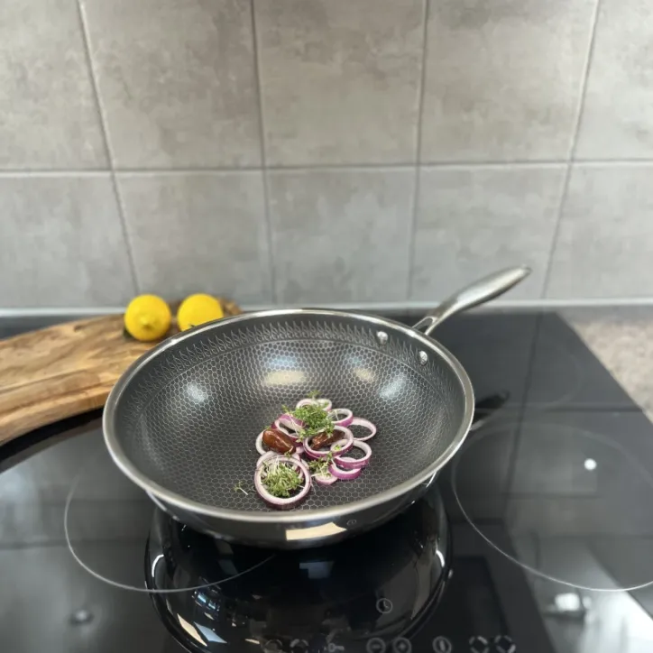 Hâws Santo wok, gryde med byGaard bradepande - 2