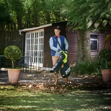 Ryobi løvblæser og -suger 3000W