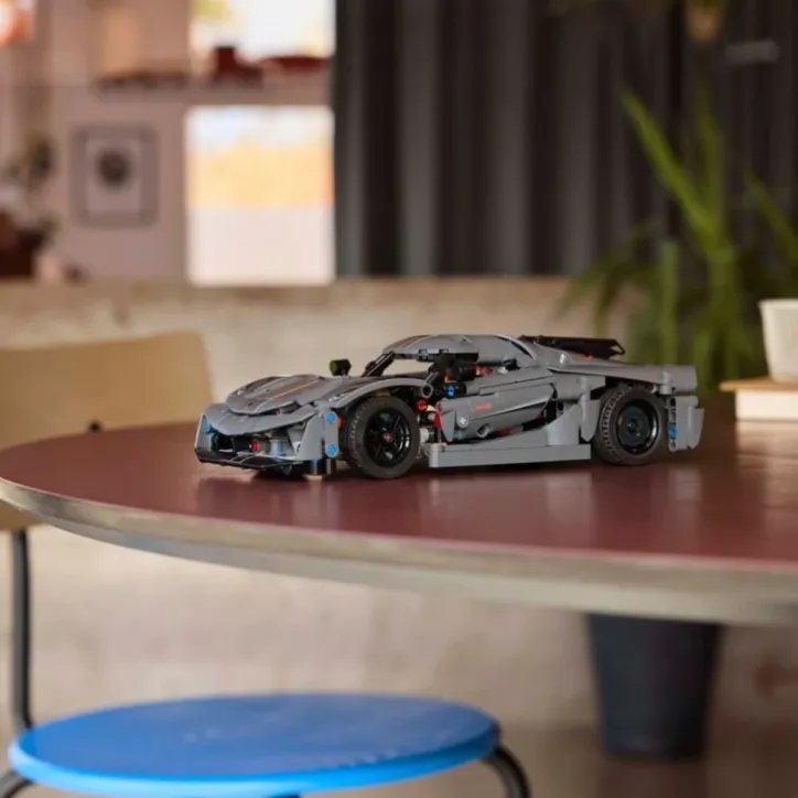 LEGO Technic Koenigsegg Jesko Absolut