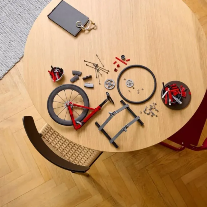 LEGO Icons Racercykel - 3