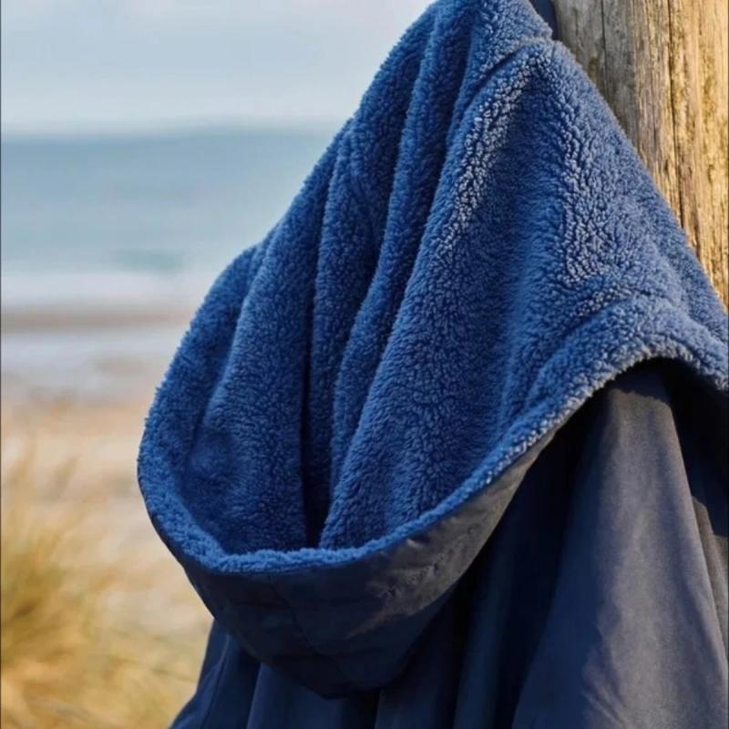Södahl North vinterbadekåbe i Beige eller Navy - 3