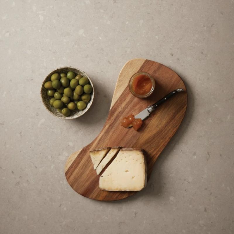 VINGA Veia serveringsbræt og Story of Cheese ostesæt - 2