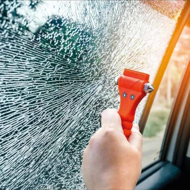 OOONO trafikalarm, OSRAM lommelygte og Nordrive nødhammer - 5