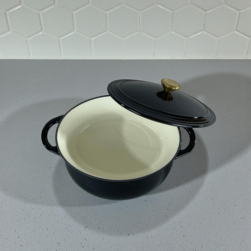 Pillivuyt Gourmet gryde 3,8 L. og skærebræt - 2