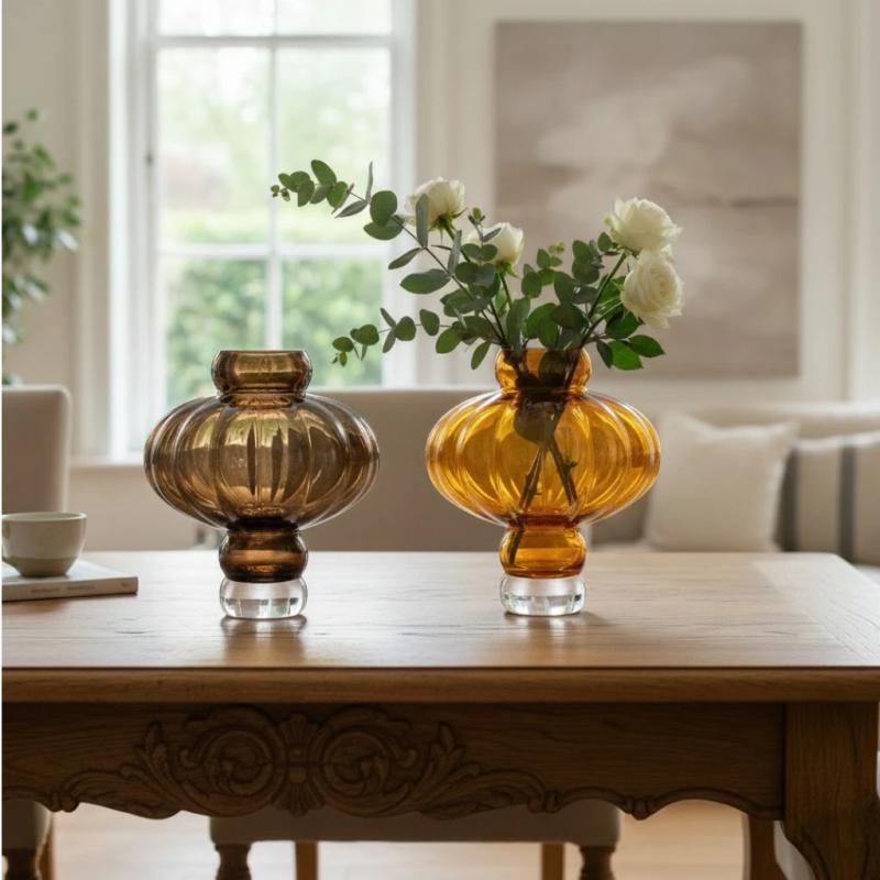 Louise Roe balloon vase 08 i Smoke eller Amber - 1