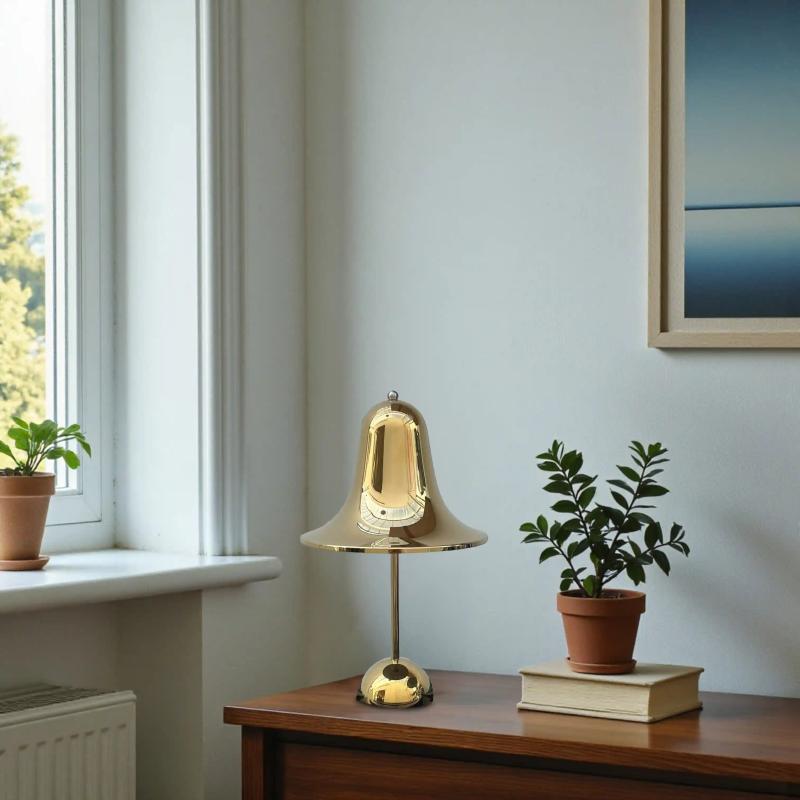 Verner Pantop Shiny lampe i guld