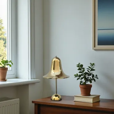 Verner Pantop Shiny lampe i guld