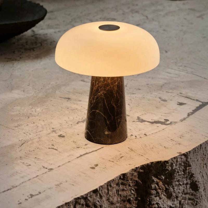 Nordlux Glossy mini transportabel bordlampe i Brun