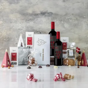 Julepakke Red med vin og Kay Bojesen Garder fanebærer
