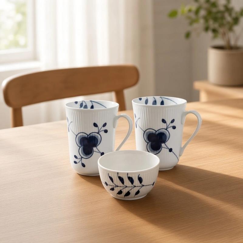 Royal Copenhagen Blå Mega Riflet skål og kopper